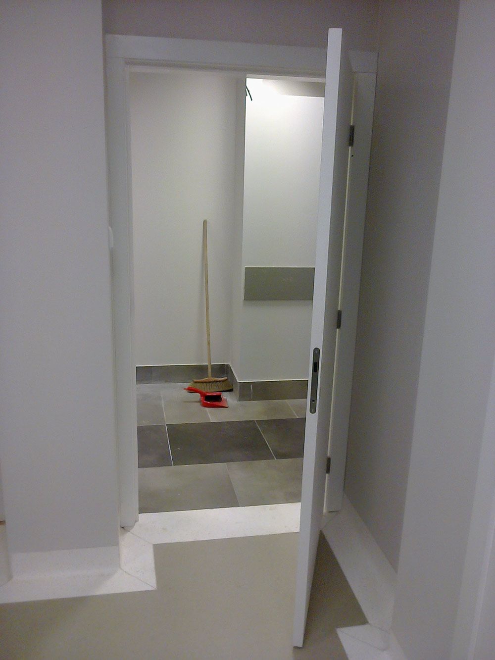 Drzwi RTG Bezprzylgowe