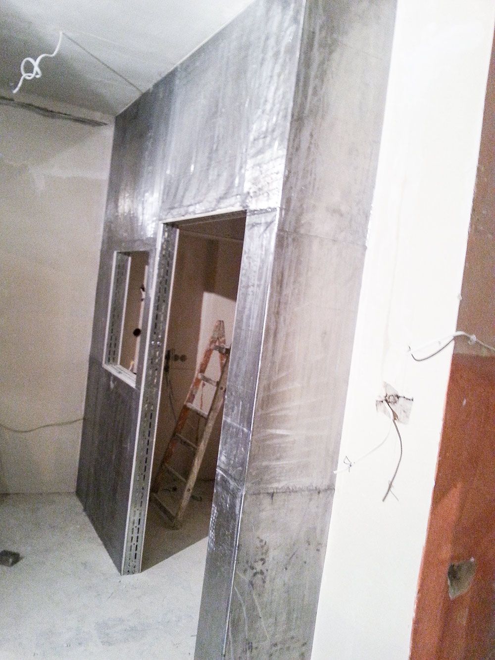 Zabezpieczenie ścian RTG